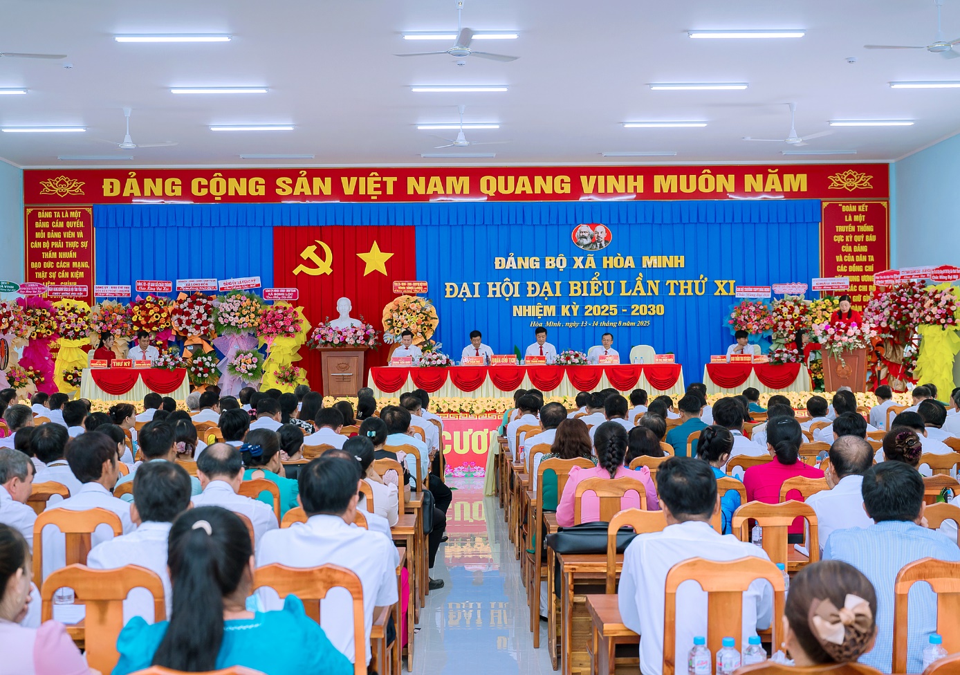 Dấu ấn đại hội đại biểu đảng bộ xã hòa minh - nơi hội tụ khát vọng và niềm tin
