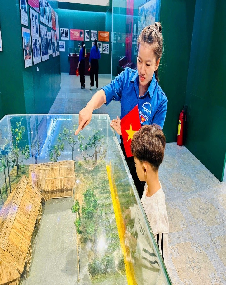 Hành trình “Tự hào Việt Nam” chào mừng kỷ niệm 80 năm Ngày cách mạng Tháng tám thành công (19/8/1945-19/8/2025) và Quốc khánh nước Cộng hoà xã hội chủ nghĩa Việt Nam (02/9/1945-02/9/2025)