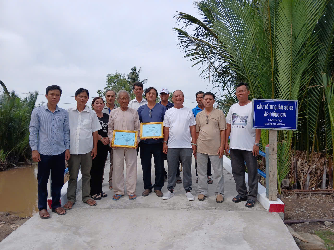 Khánh thành cầu giao thông nông thôn Cầu Tổ tự quản số 03 ấp Giồng Giá
